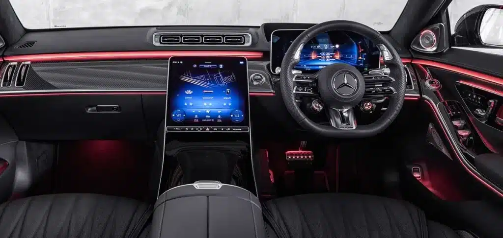 Mercedes-AMG S 63 E: Car Interior Design Image