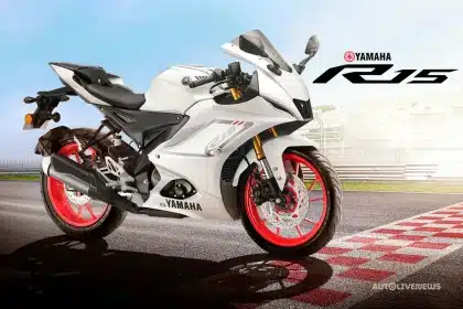 YAMAHA R15 V4