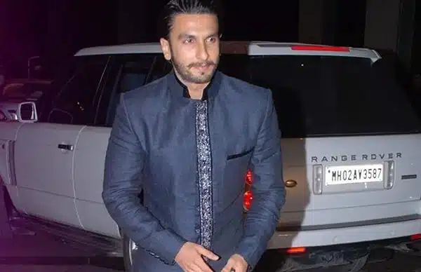 Ranveer Singh Range Rover Vogue 1