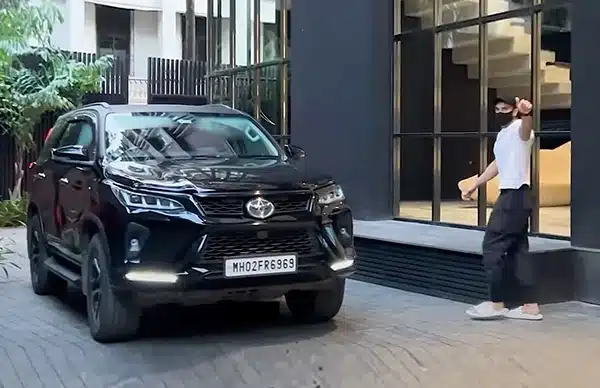 Ranveer Singh Toyota Fortuner Legender 1