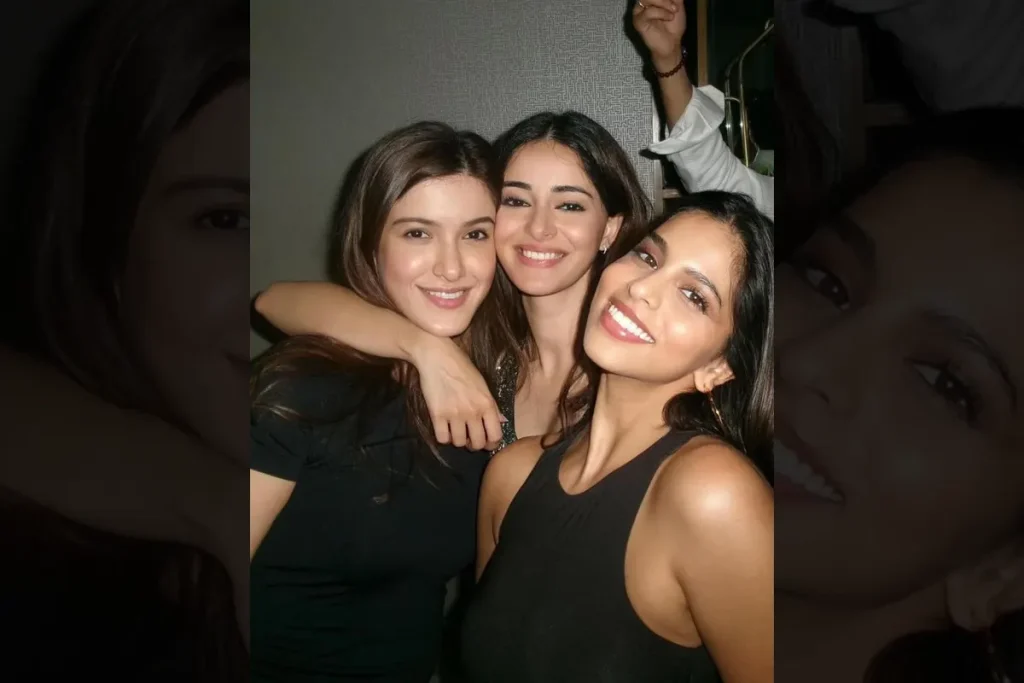 From right to left: Suhana Khan, Ananya Panday, Shanaya Kapoor