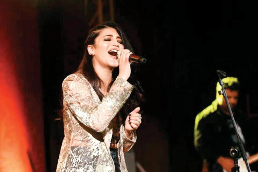 Shruti Haasan singing