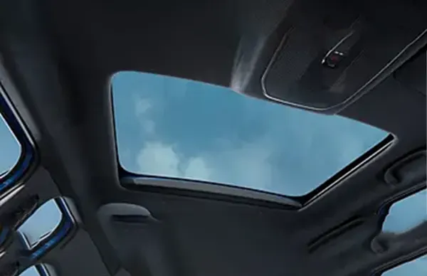 Maruti e Vitara: Fixed Glass Sunroof photos