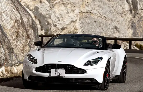 Aston Martin DB11 | Autolivenews